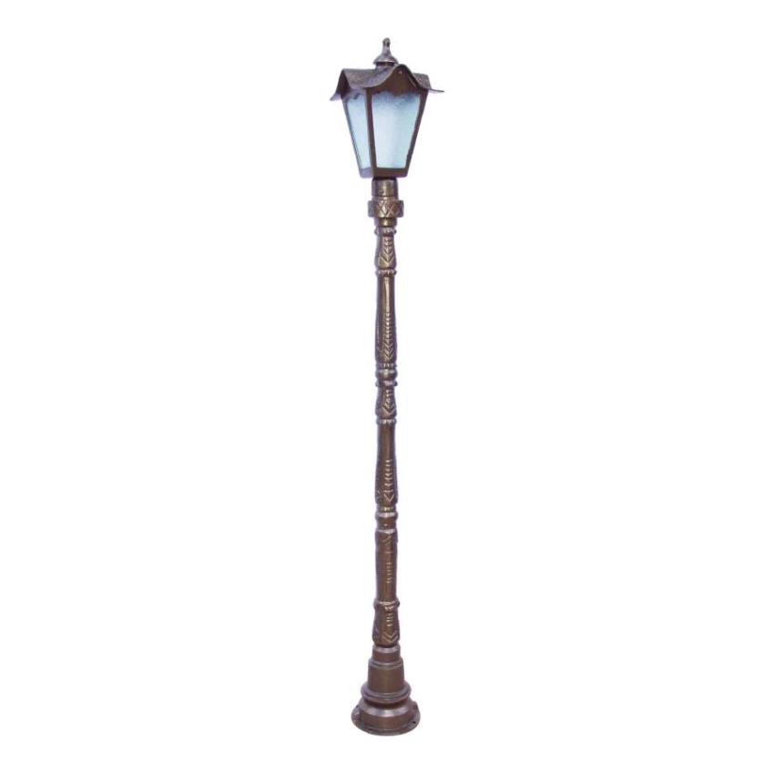 Poste Madri com 01 Luminária PT 101
